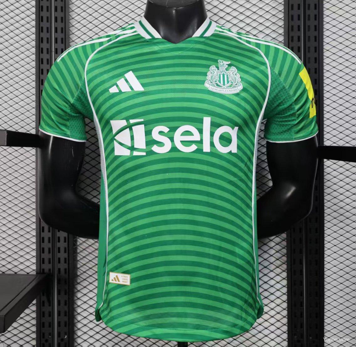 Camiseta de fútbol Newcastle 2025/26 VISITANTE MANGA CORTA VERSION FAN